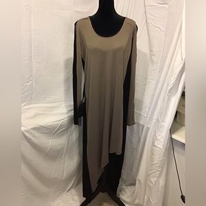 BCBG “ miney” bicolor dress. NWT